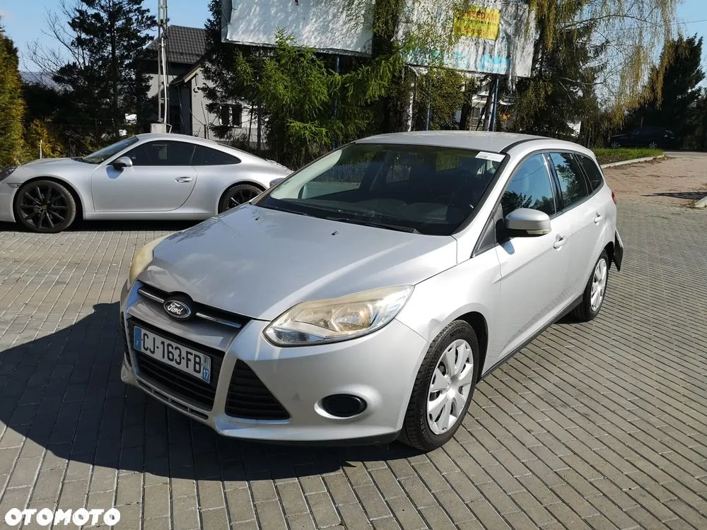 Ford Focus 1.6 TDCi DPF Ambiente - 31