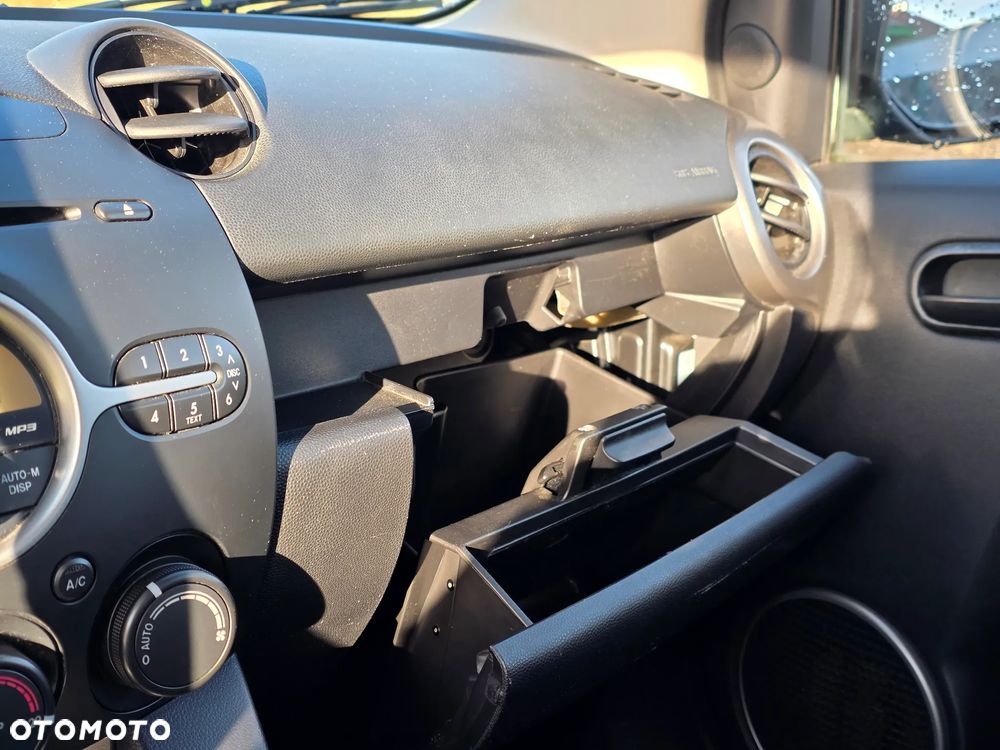 Mazda 2 1.3 Exclusive+ - 15