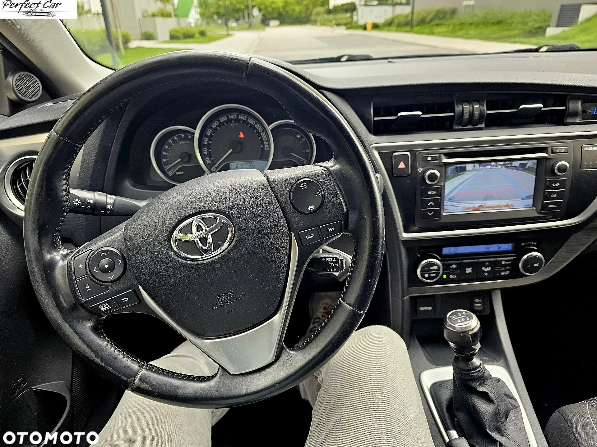 Toyota Auris 1.6 Comfort - 12