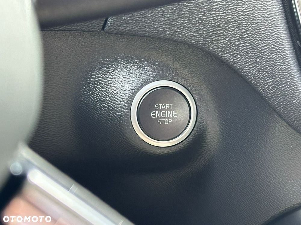 Volvo XC 40 T3 Geartronic Momentum - 28