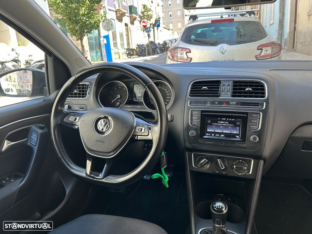 VW Polo 1.0 Confortline - 22
