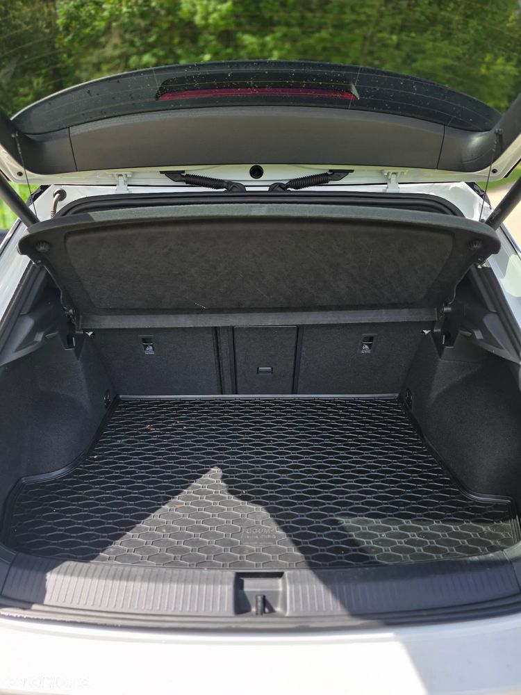 Volkswagen T-Roc 2.0 TSI OPF 4MOTION DSG - 17