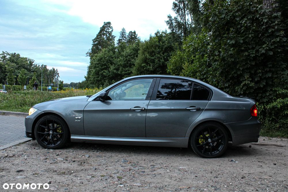 BMW Seria 3 320d xDrive - 1