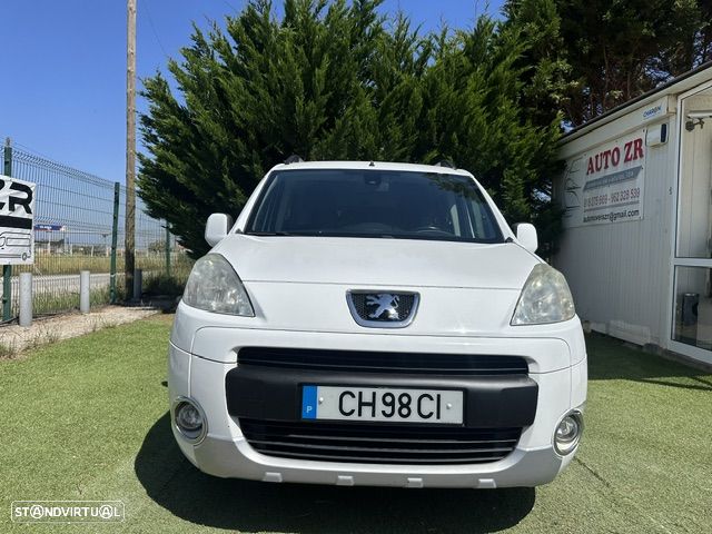 Peugeot PARTNER 5 LUGARES - 5