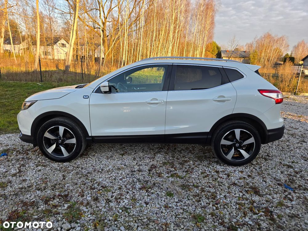 Nissan Qashqai 1.6 DIG-T N-Vision - 14