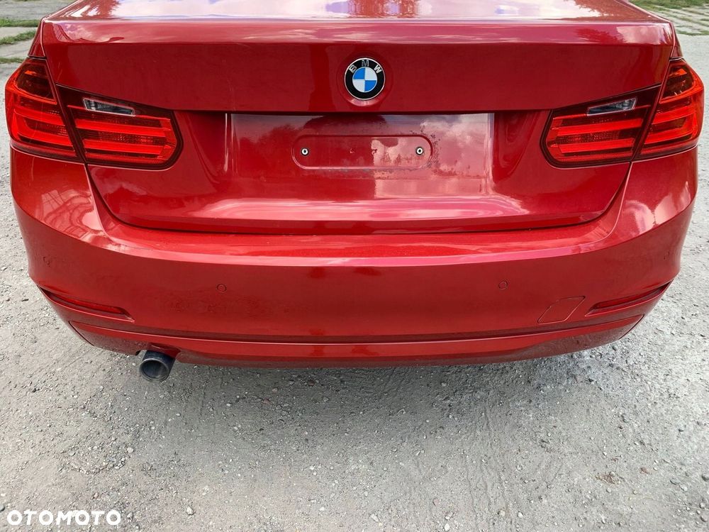 Zderzak tył tylny BMW 3 F30 sedan czerwony A75 WWA - 1