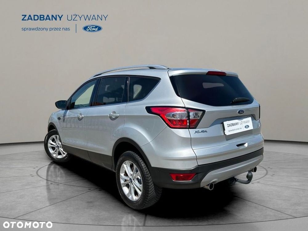 Ford Kuga - 5