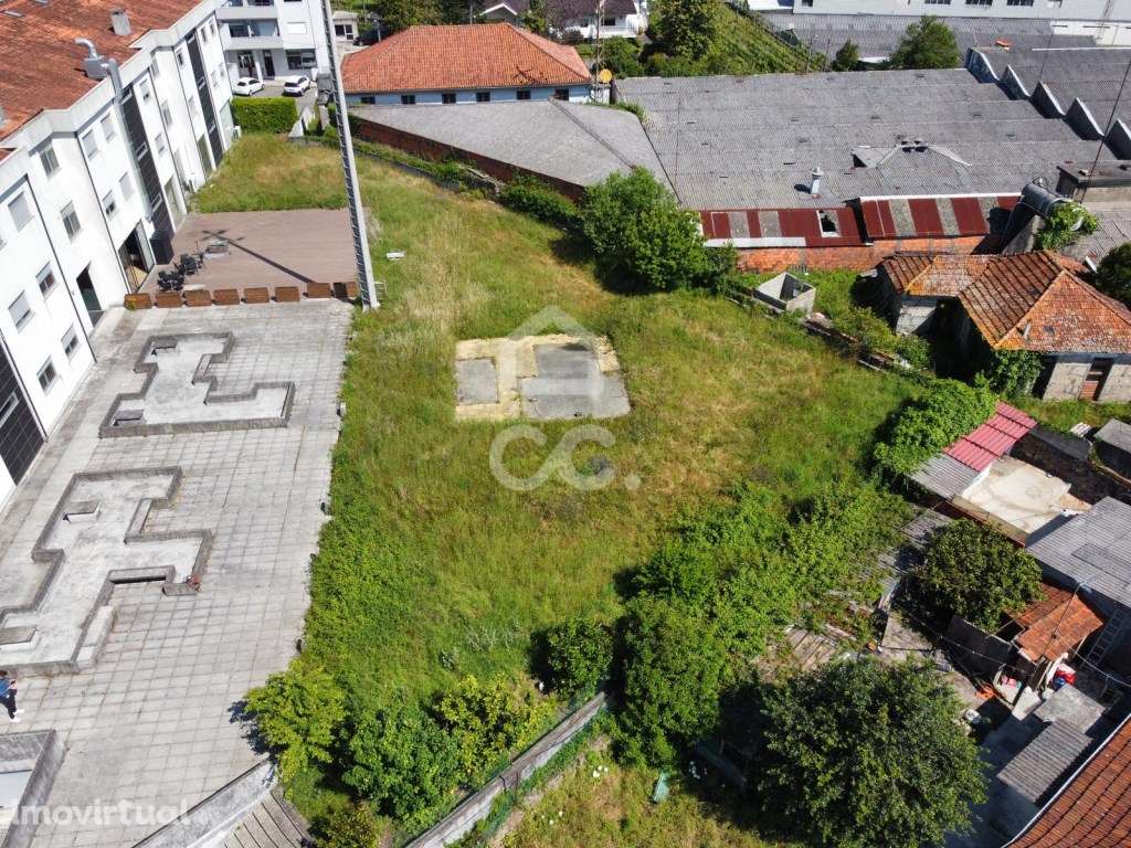 Terreno Rústico em São Martinho do Campo com 1000m2 - Grande imagem: 3/10