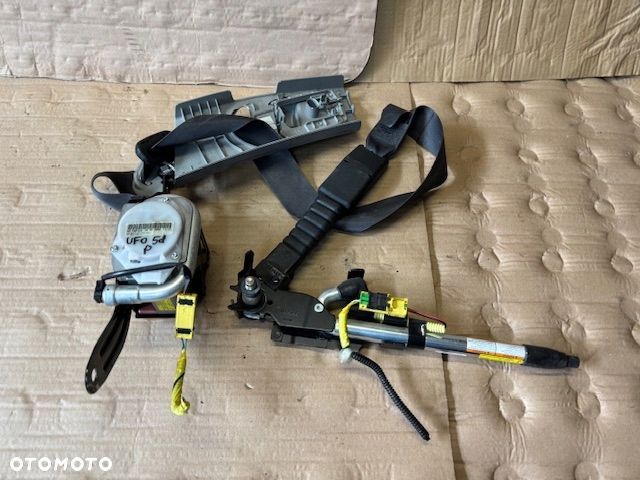 HONDA CIVIC VIII UFO 06-11r NAPINACZ PRAWY PRZÓD PRZEDNI PAS - 1