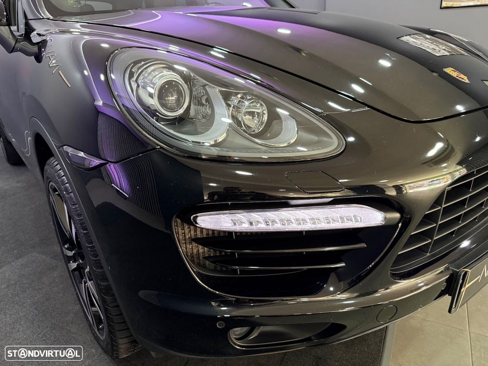 Porsche Cayenne Diesel Tiptronic S - 37