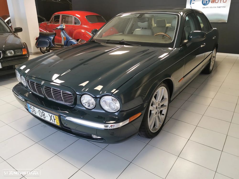 Jaguar XJ XJ8 4.2 Super V8 S/C - 3