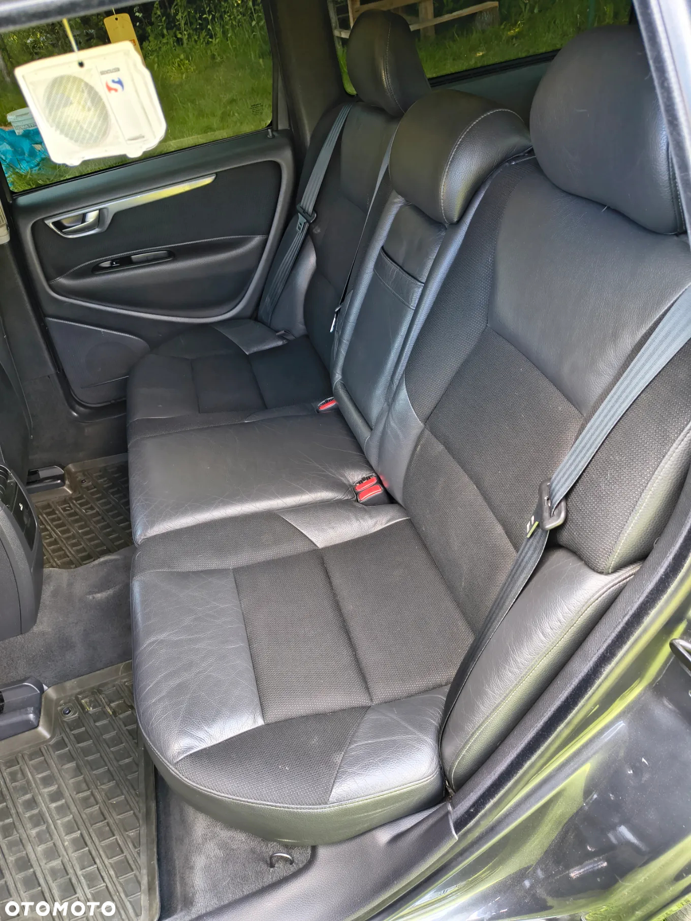Volvo V70 2.4 Momentum - 8
