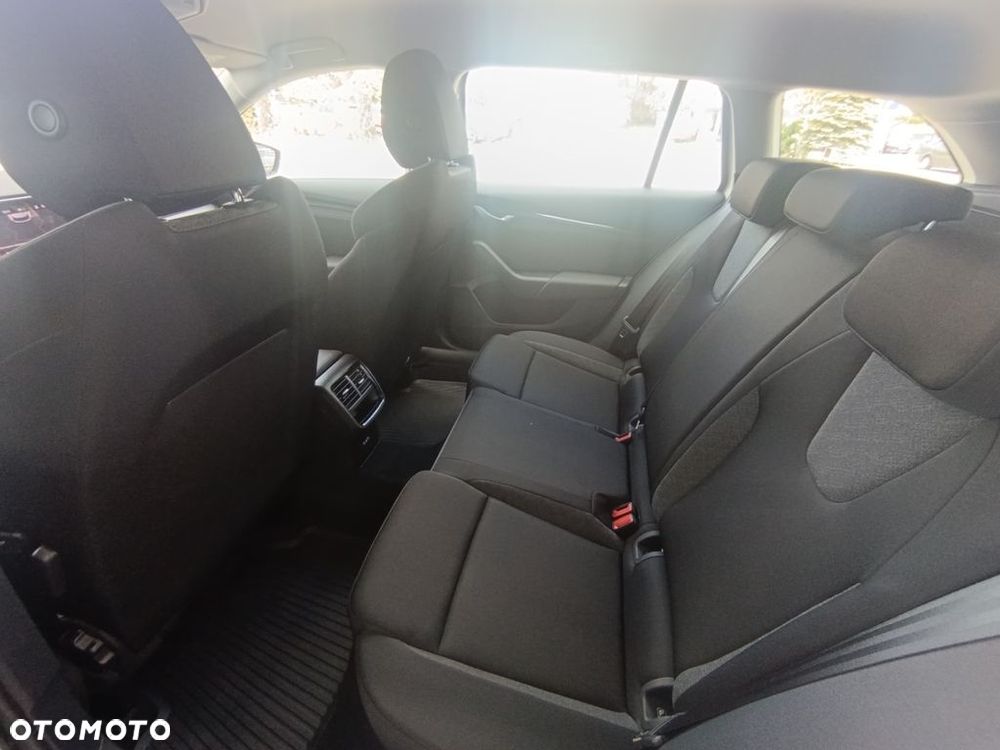Skoda Octavia 1.5 TSI Essence - 15