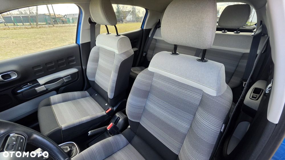 Citroën C3 Pure Tech 82 SHINE - 8