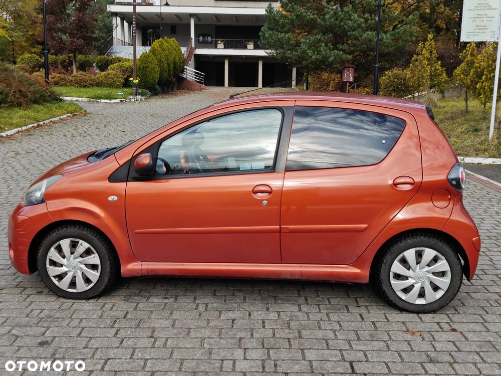 Toyota Aygo 2012 photo 5