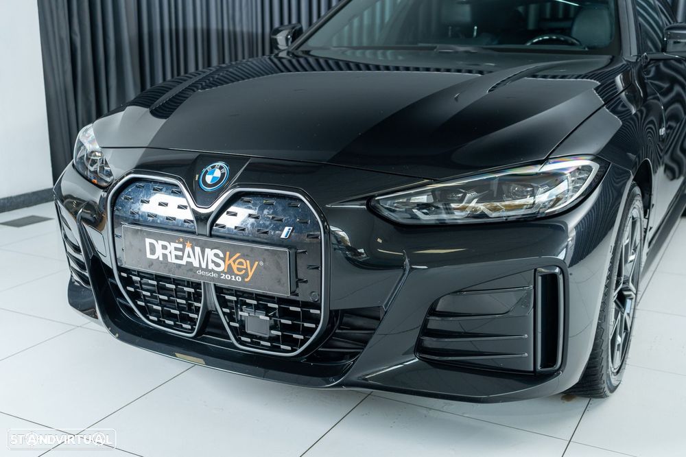 BMW i4 eDrive40 Pack Desportivo M - 33