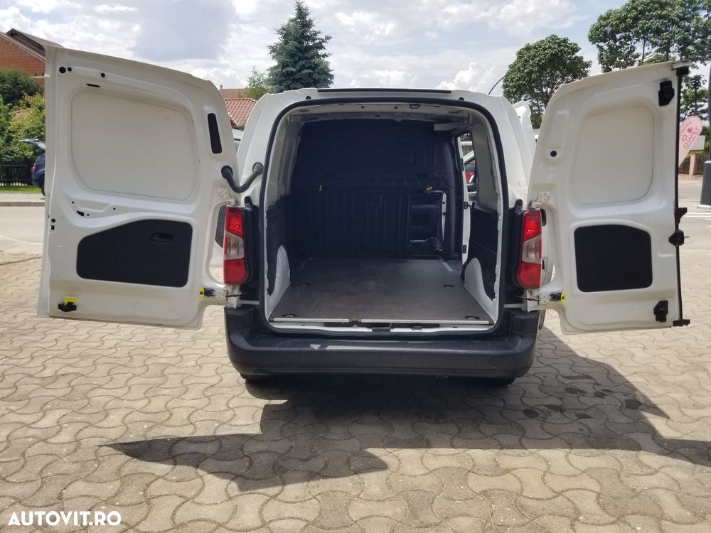 Opel Combo 1.2 L2H1 Start/Stop Edition XL - 22