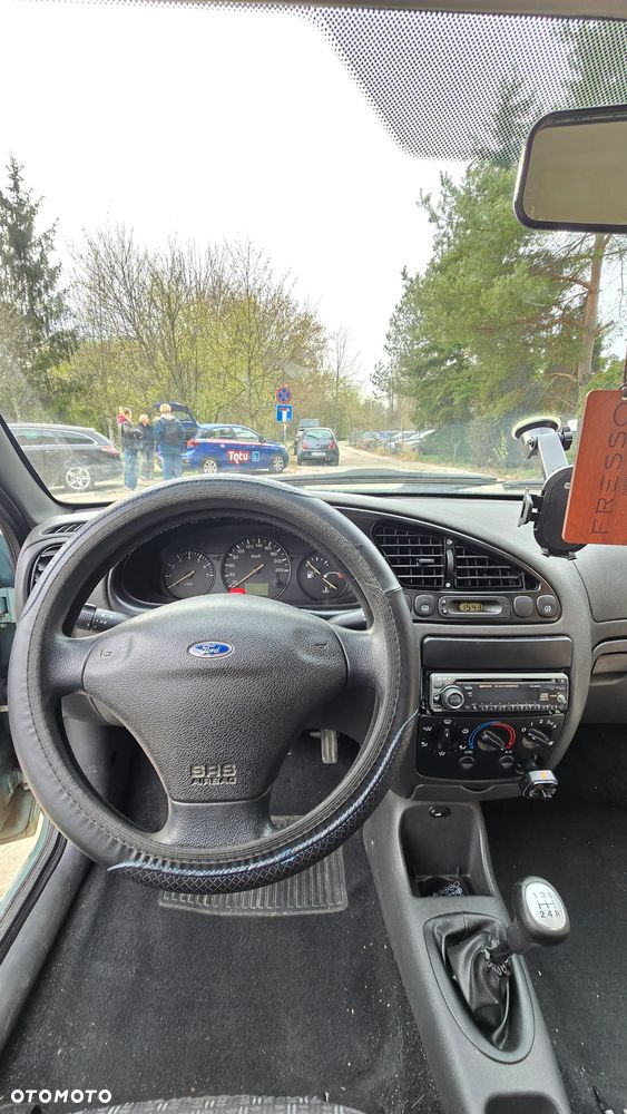 Ford Fiesta 1.25 FX Silver - 10