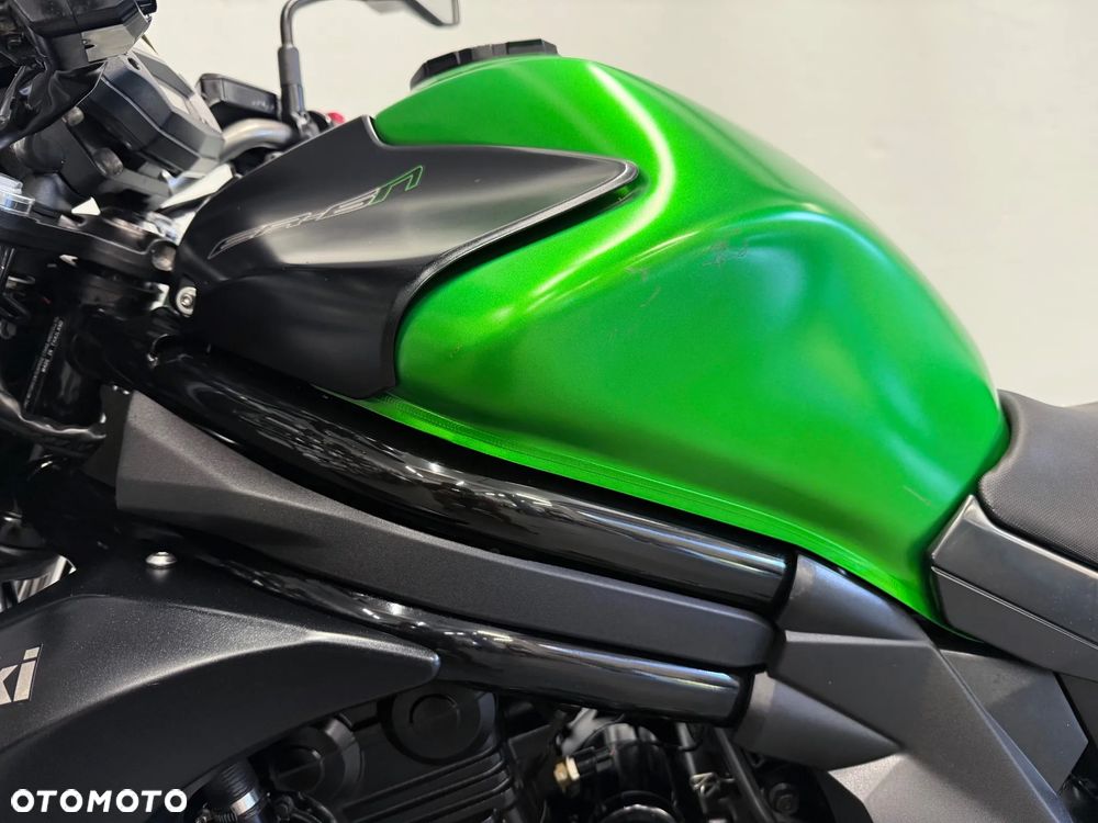 Kawasaki ER - 20