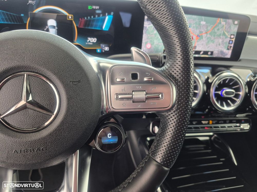 Mercedes-Benz CLA 35 AMG - 23