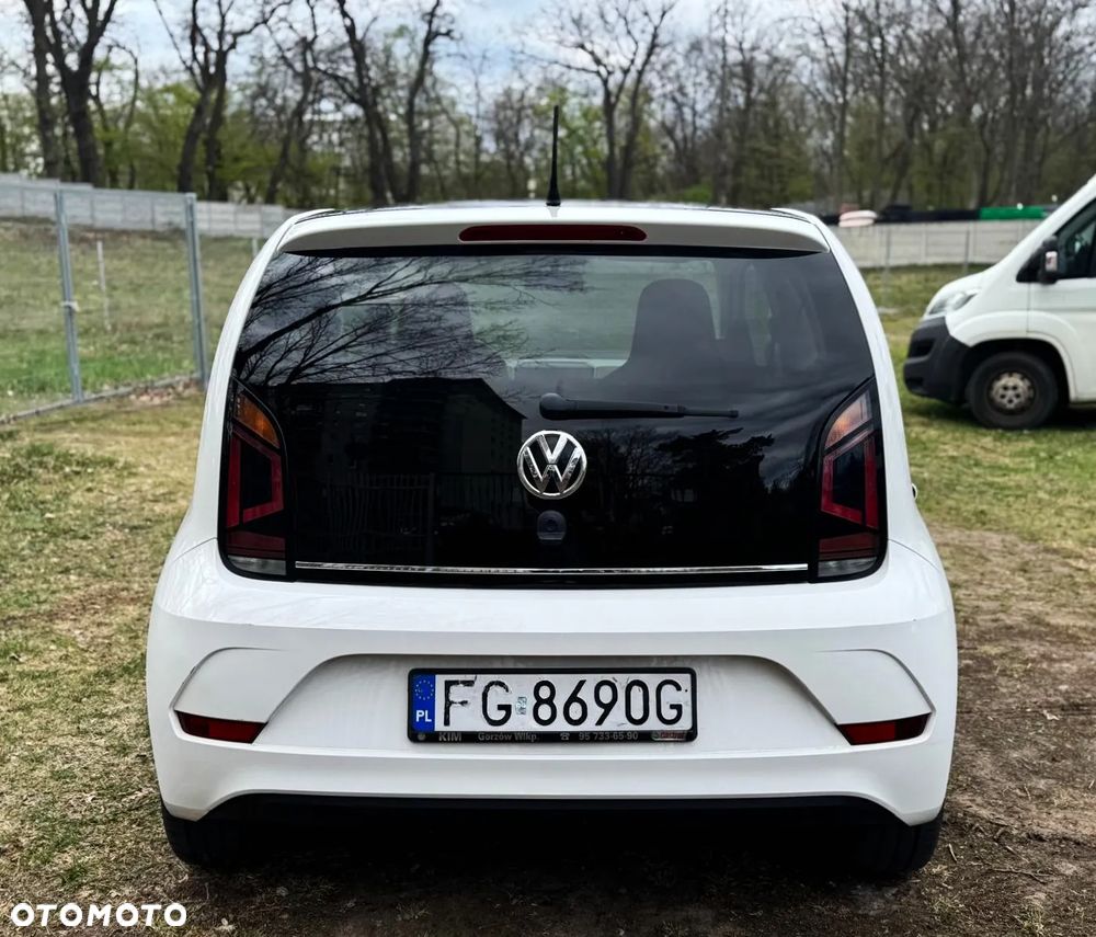 Volkswagen up! - 6