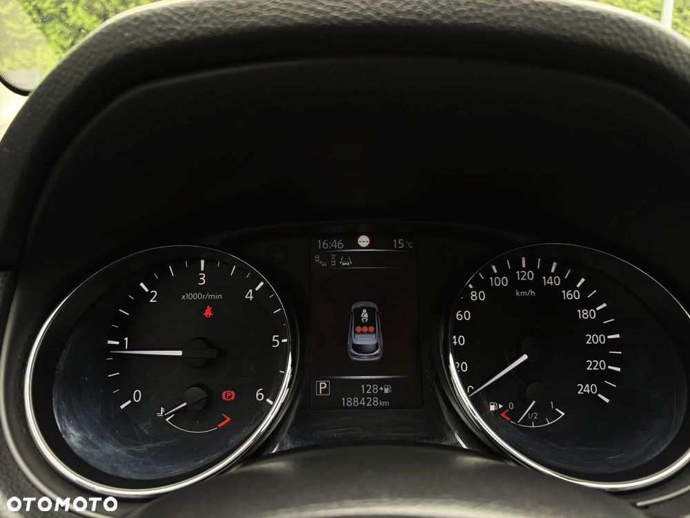 Nissan Qashqai 1.6 DCi Tekna Xtronic - 21
