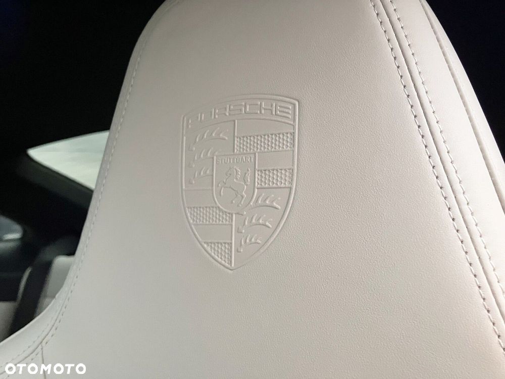 Porsche 911 - 36