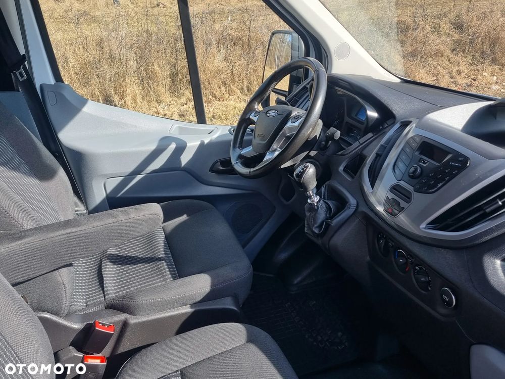 Ford Transit - 16