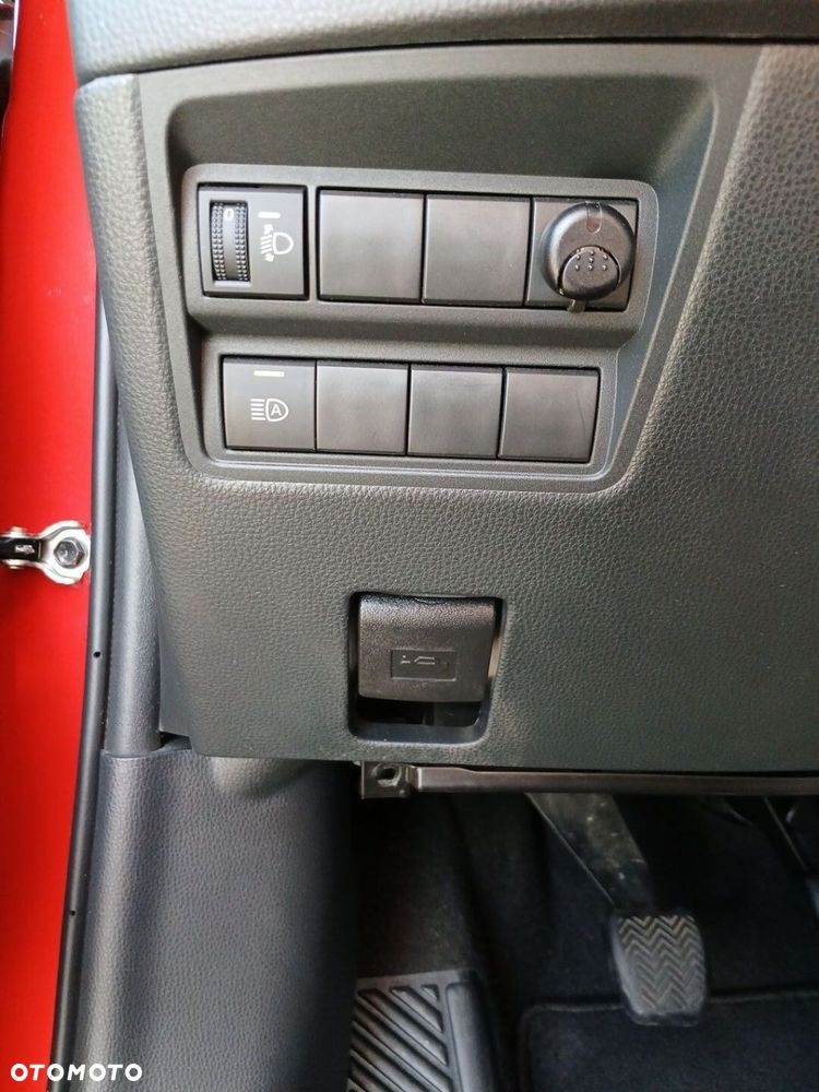 Toyota Yaris 1.5 Comfort - 19