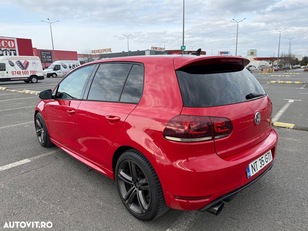Volkswagen Golf 2012 photo 3