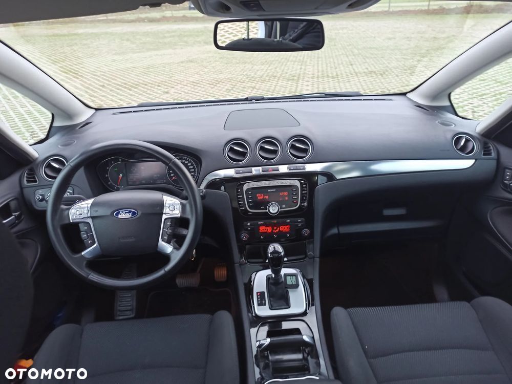 Ford S-Max 2.0 TDCi DPF Titanium - 15