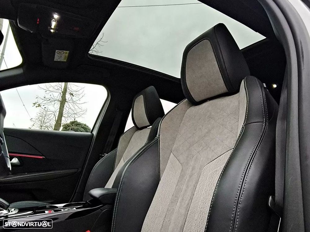 Peugeot e-208 50 kWh GT Pack - 15