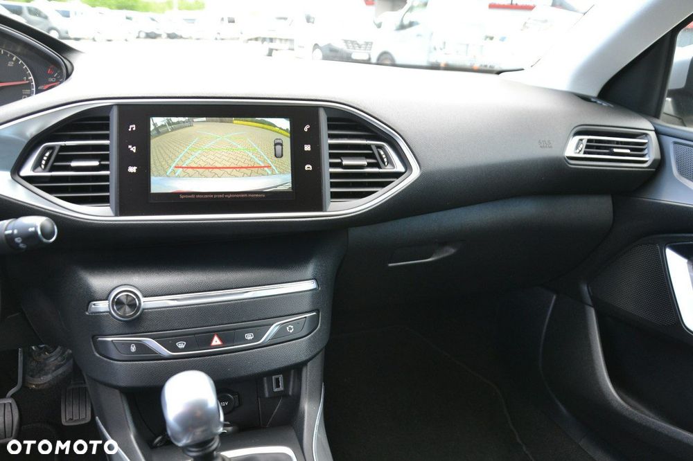 Peugeot 308 - 10