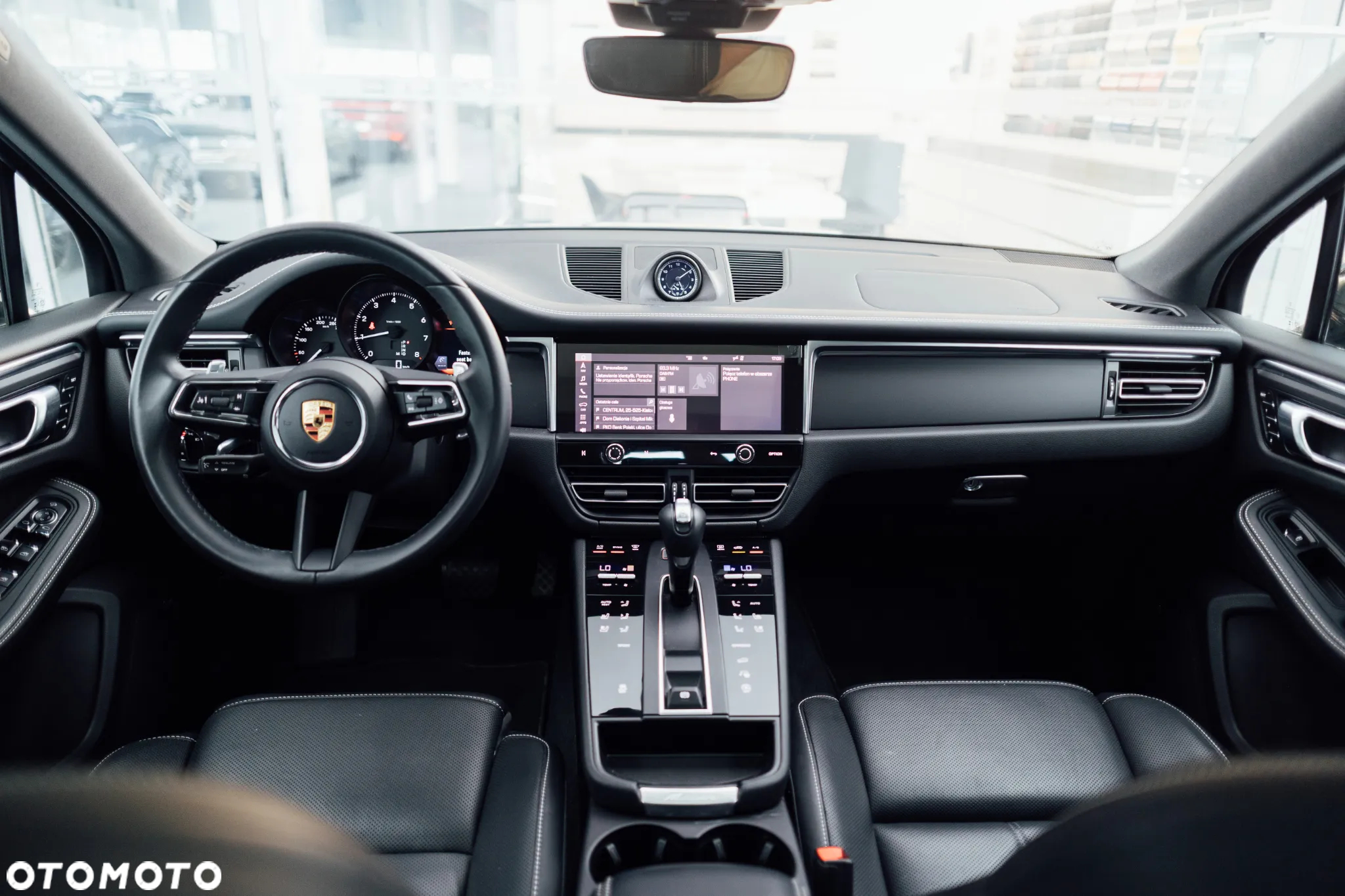 Porsche Macan Standard - 15