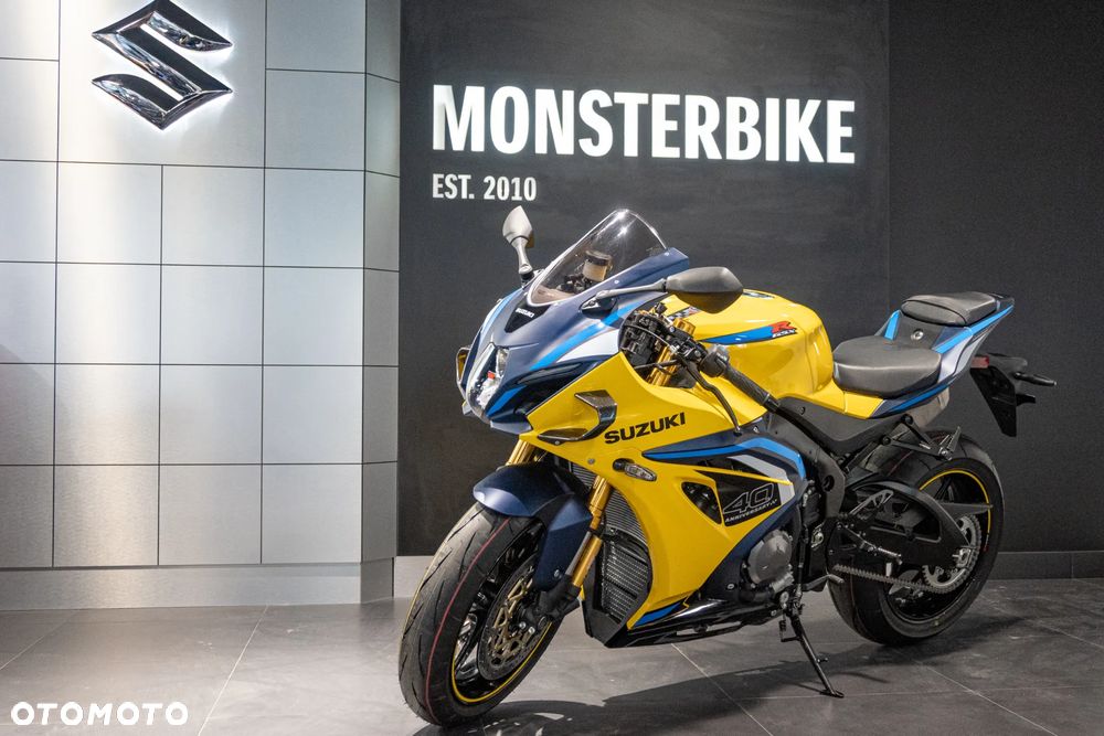 Suzuki GSX-R - 4