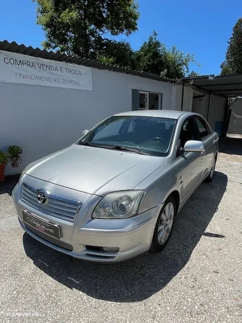 Toyota Avensis SD 2.0 D-4D - 12