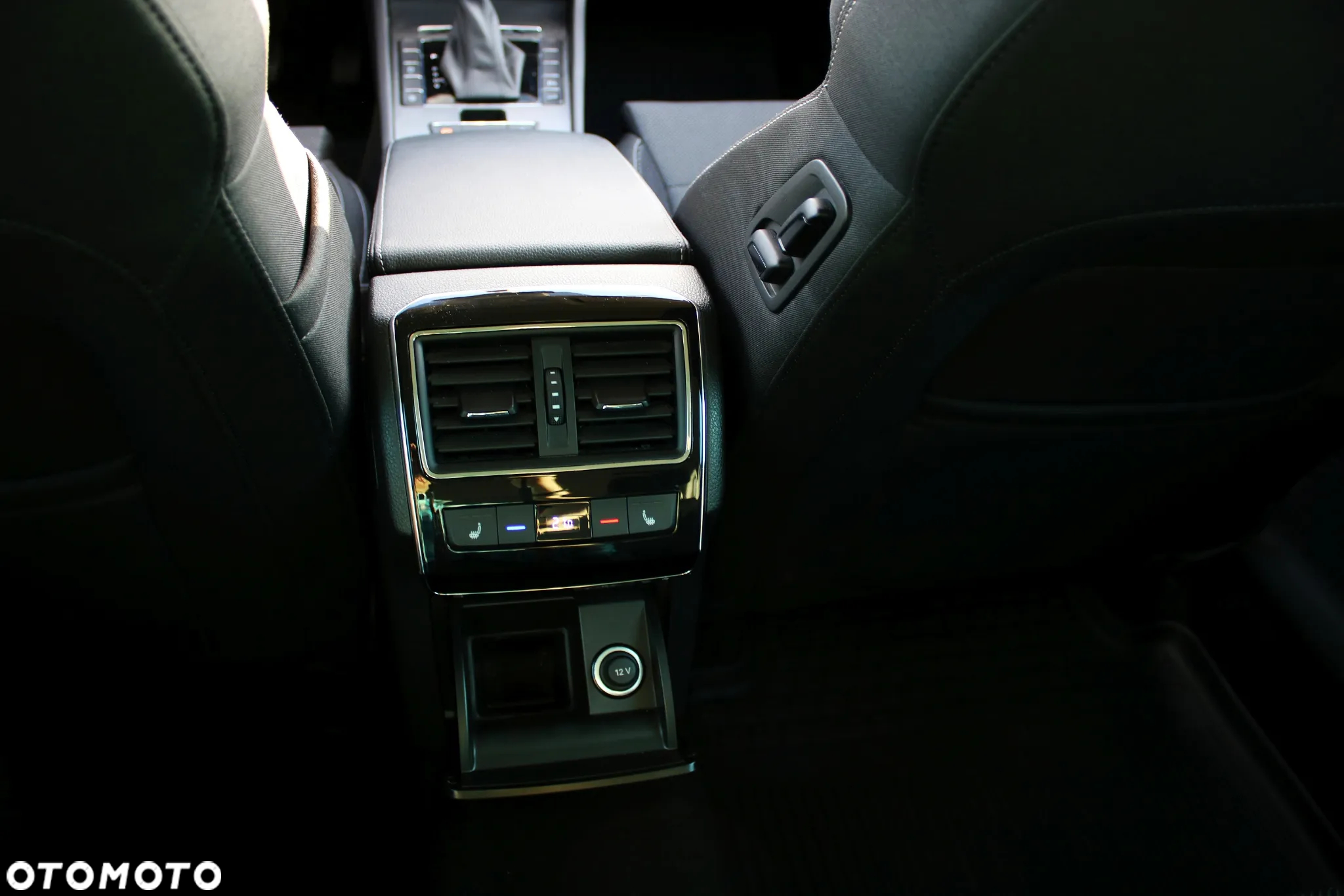 Skoda Superb 2.0 TSI Style DSG - 12