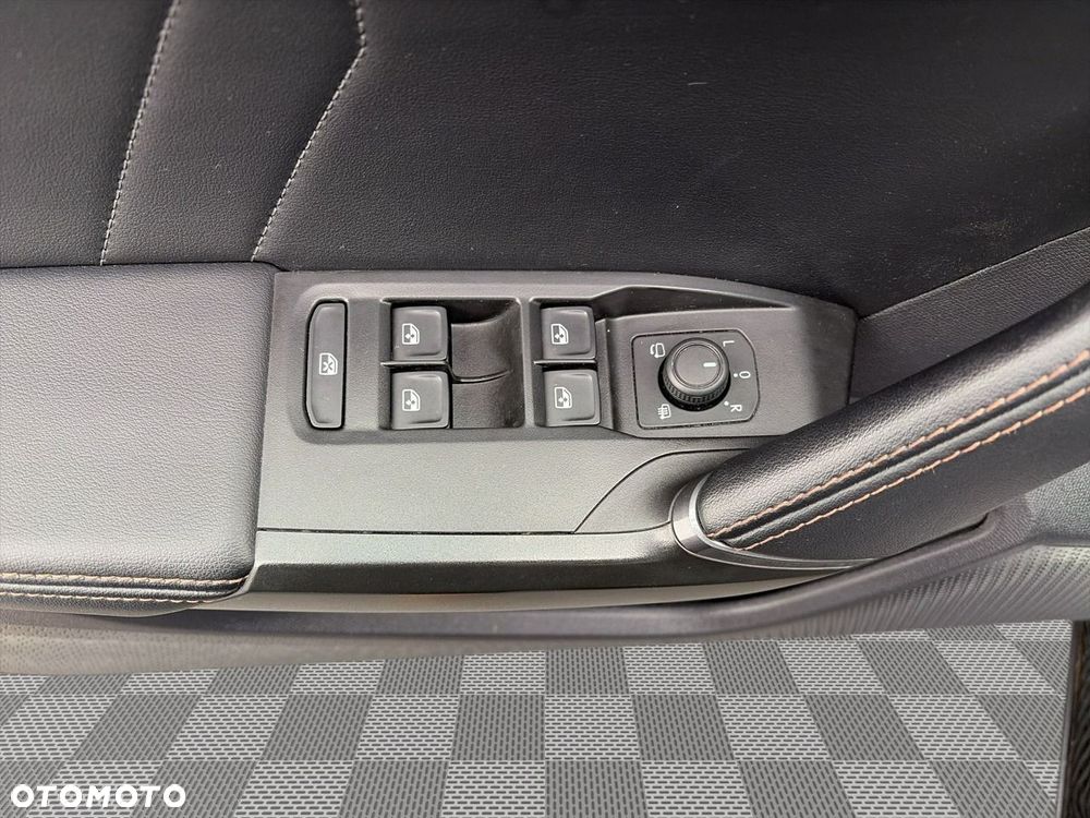 Cupra Formentor 1.5 TSI DSG - 10