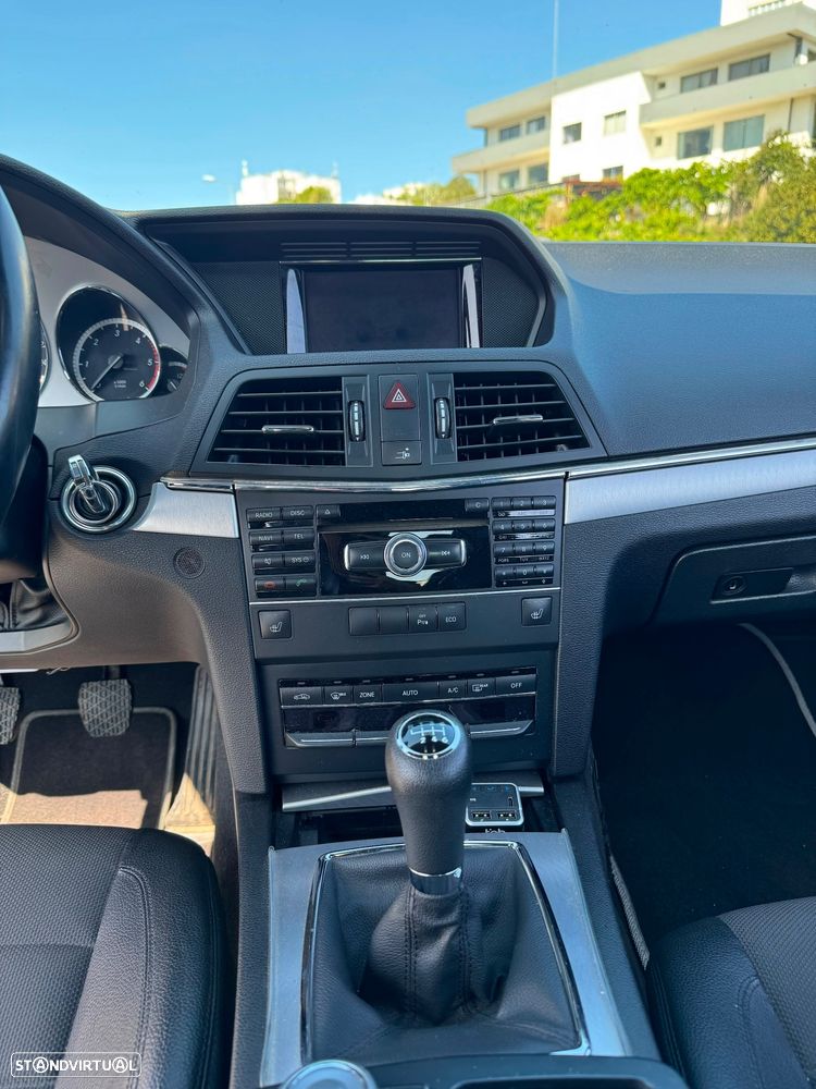 Mercedes-Benz E 220 CDi Avantgarde BlueEfficiency - 5