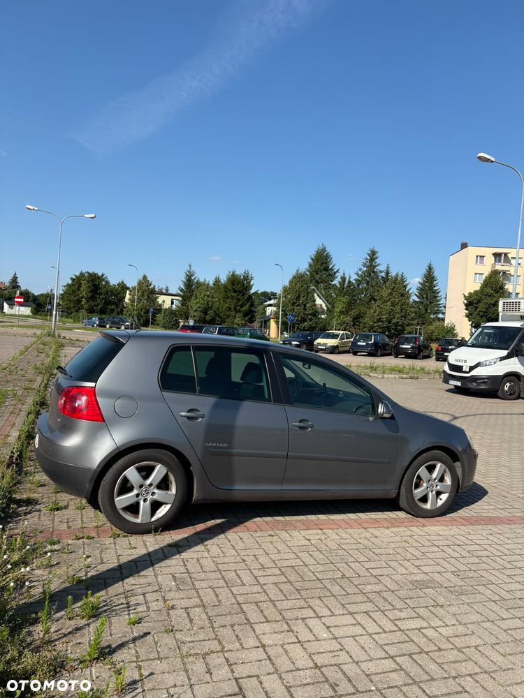 Volkswagen Golf 1.6 United - 5