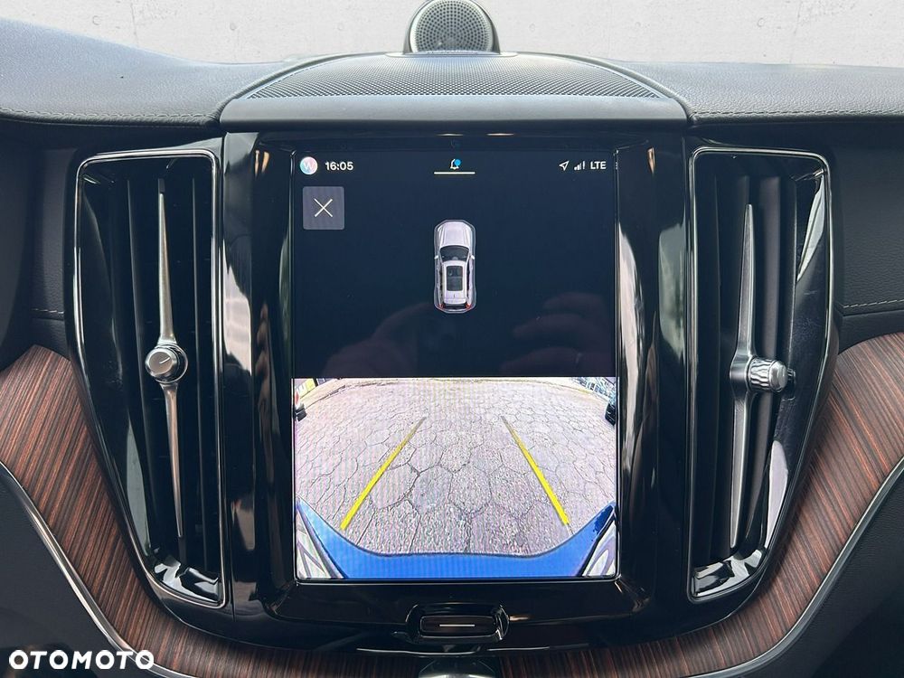 Volvo XC 60 - 21