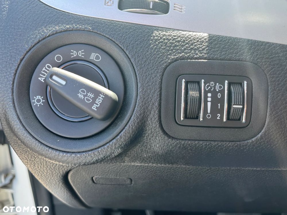 Fiat Freemont 2.0 Multijet 16V DPF Automatik Allrad Lounge - 18