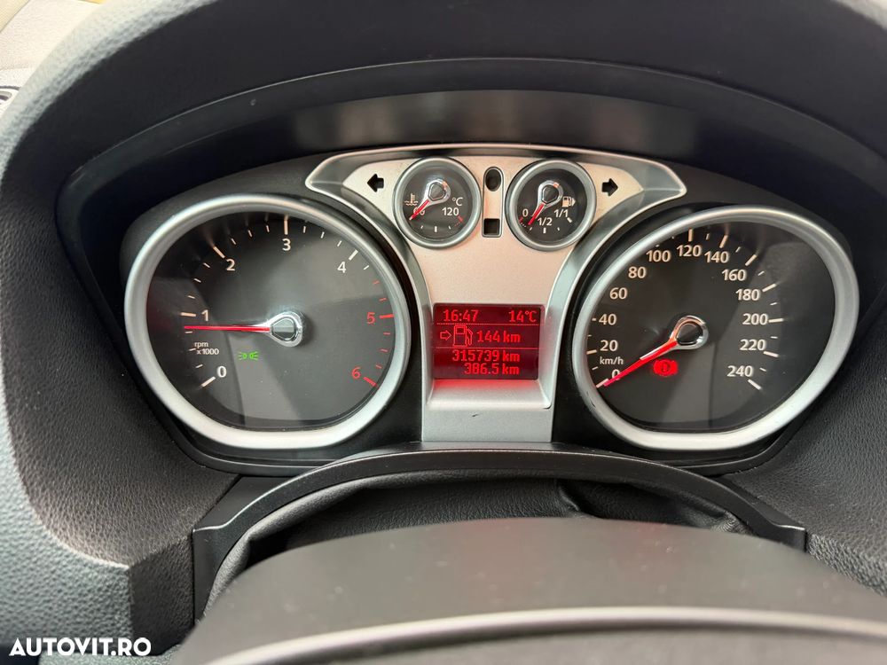 Ford Kuga 2.0L TDCi DPF Titanium - 7