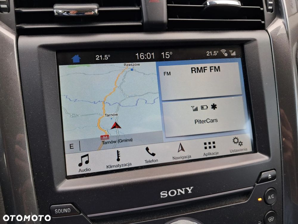 Ford Mondeo 2.0 Hybrid Titanium - 19