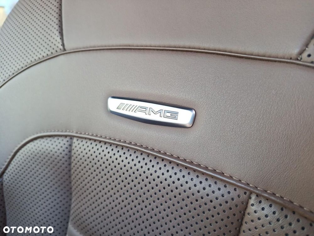 Mercedes-Benz Klasa E 43 AMG 4-Matic - 25