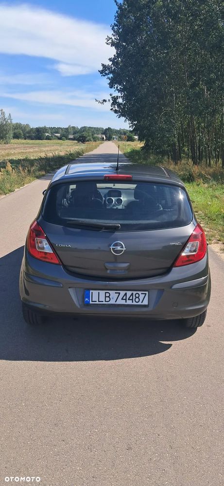 Opel Corsa - 2