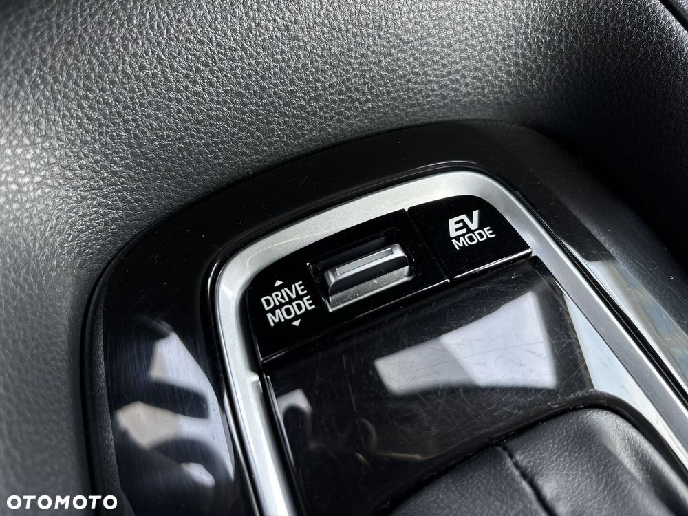 Toyota Corolla 1.8 Hybrid Comfort - 30