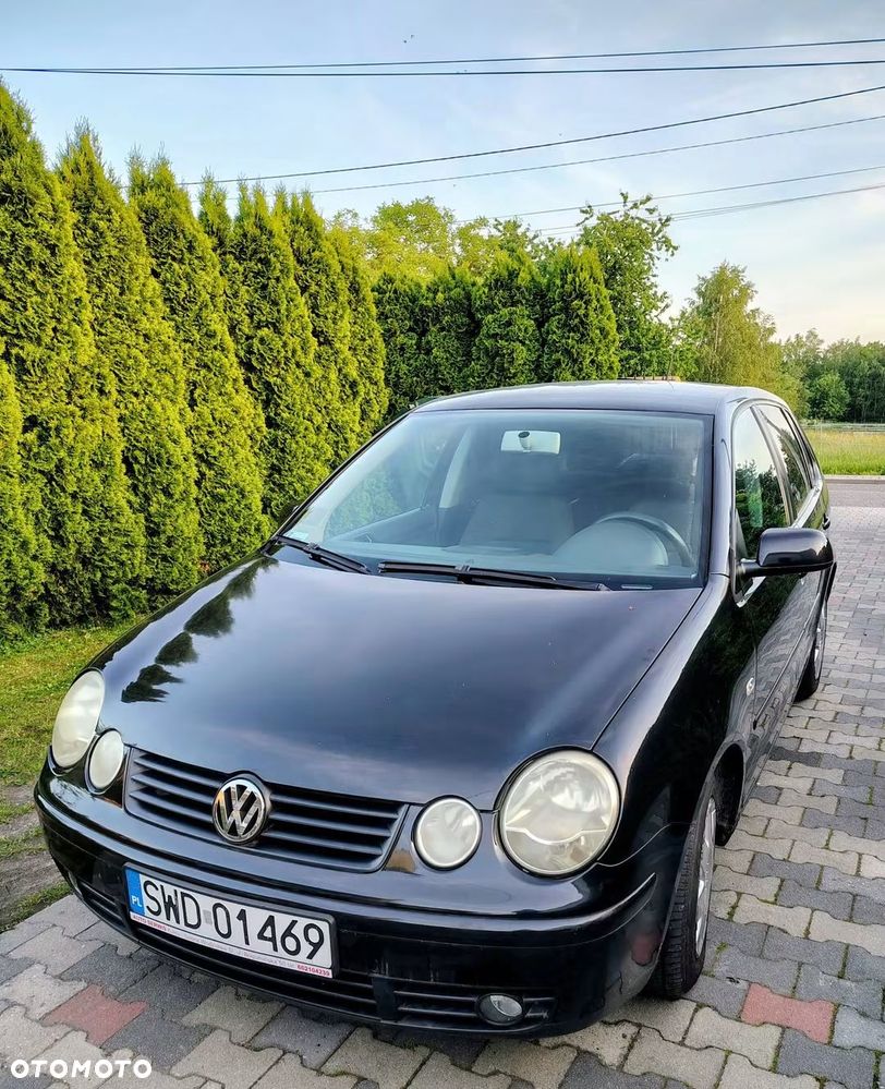 Volkswagen Polo 1.4 16V Comfortline - 4