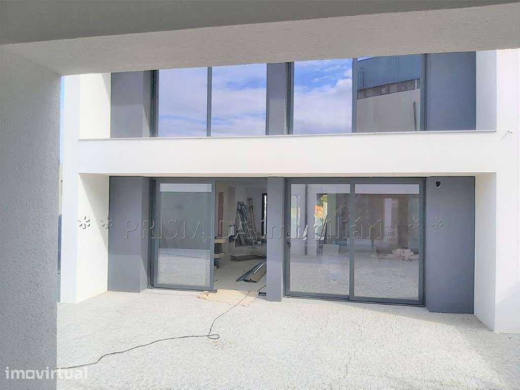 Moradia T3 Isolada - Grande imagem: 2/14