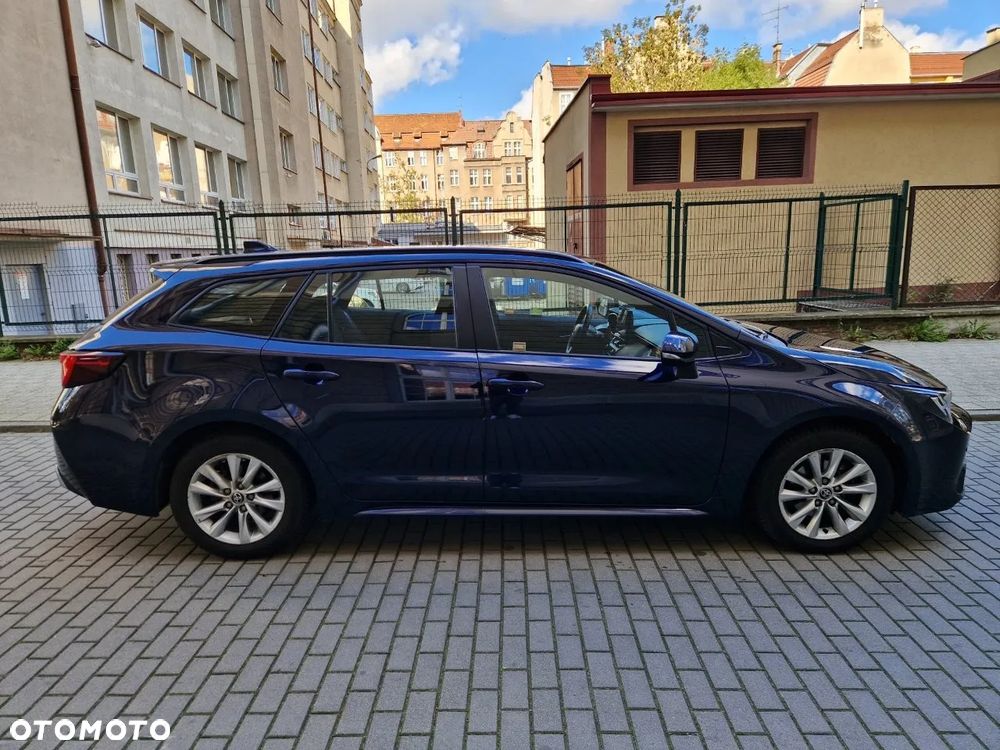 Toyota Corolla 1.8 Hybrid Comfort - 6